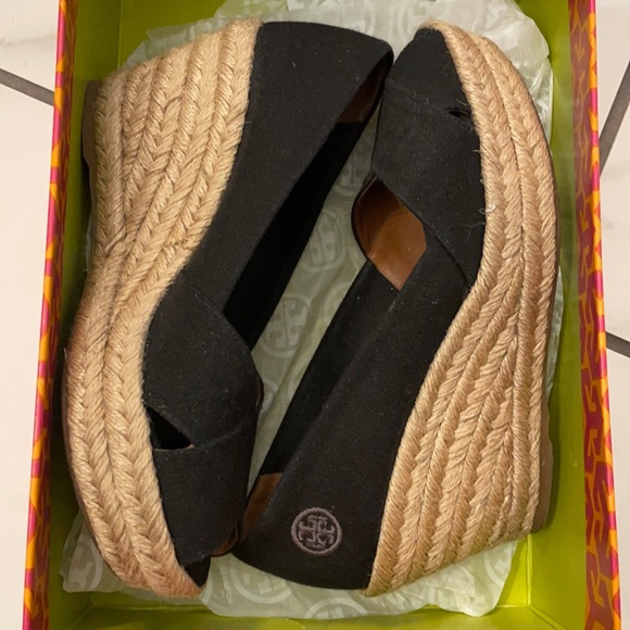 Tory Burch Shoes - Tory Burch Filipa espadrille wedge size 7 black canvas